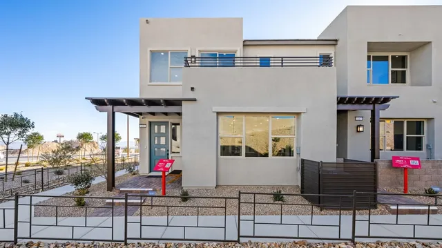 1548 Song Lark Lane — new home in Lark Hill at Summerlin