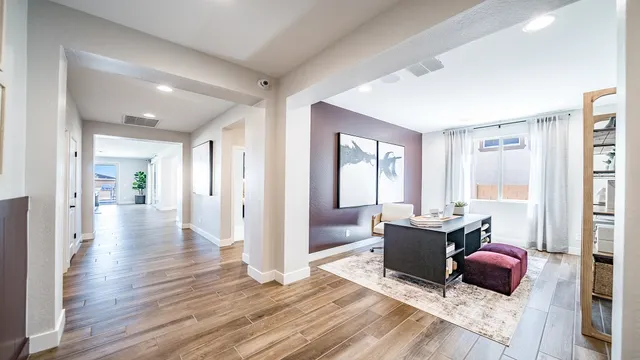 Flex Room