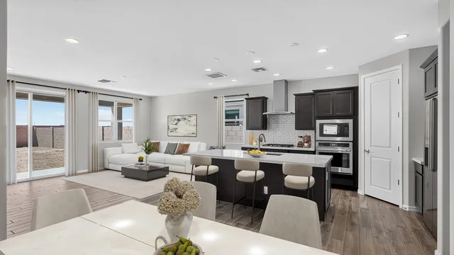 38048 N Hackberry Street in Combs Ranch Landmark Collection — interior