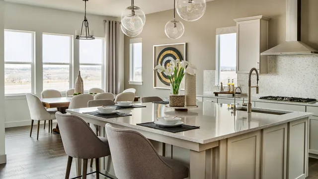 03-Reserve-Looking-Glass-Columbine-02-28-23-Kitchen-Dining-Web
