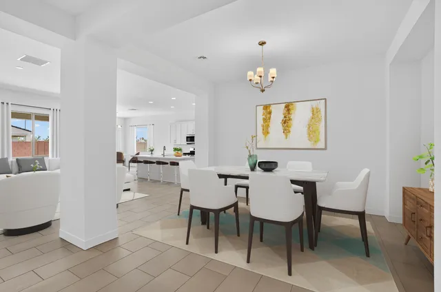 8855 W Oregon Avenue in Stonehaven Expedition Collection — interior