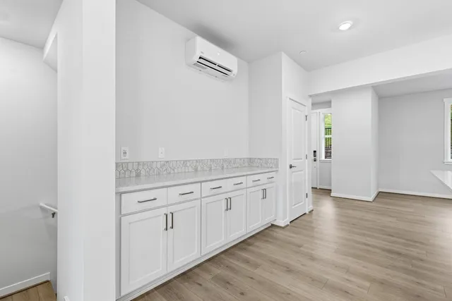 13210 NE 127TH Way Unit D in Senderos — interior